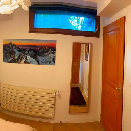 Champraz - Free Parking