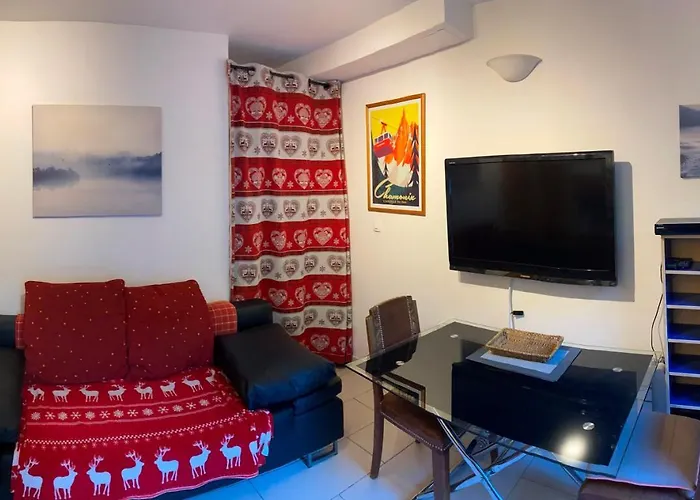 Champraz - Free Parking Apartment *